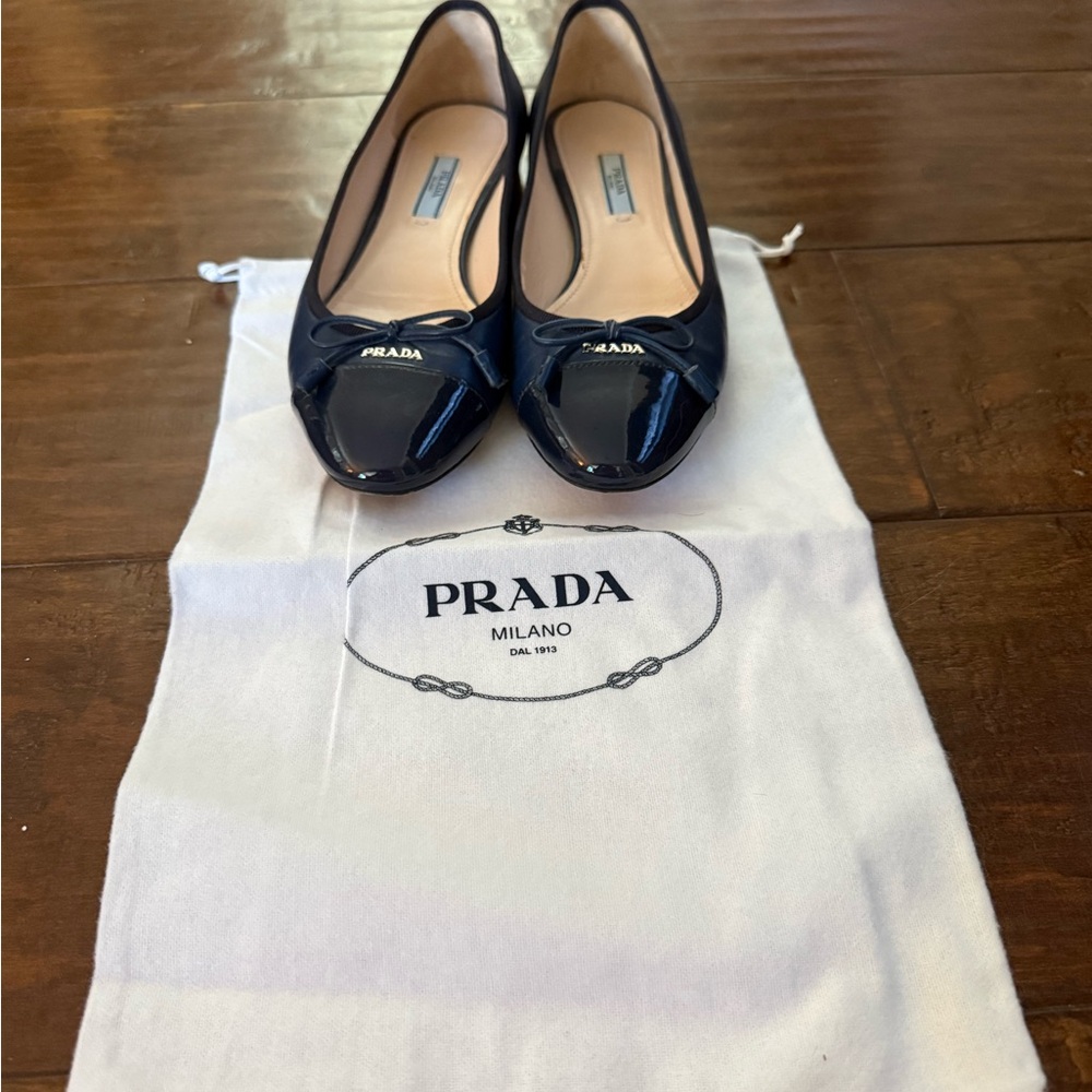 Prada Women's Dark Blue Patent Leather Flats - Picture 7 of 9